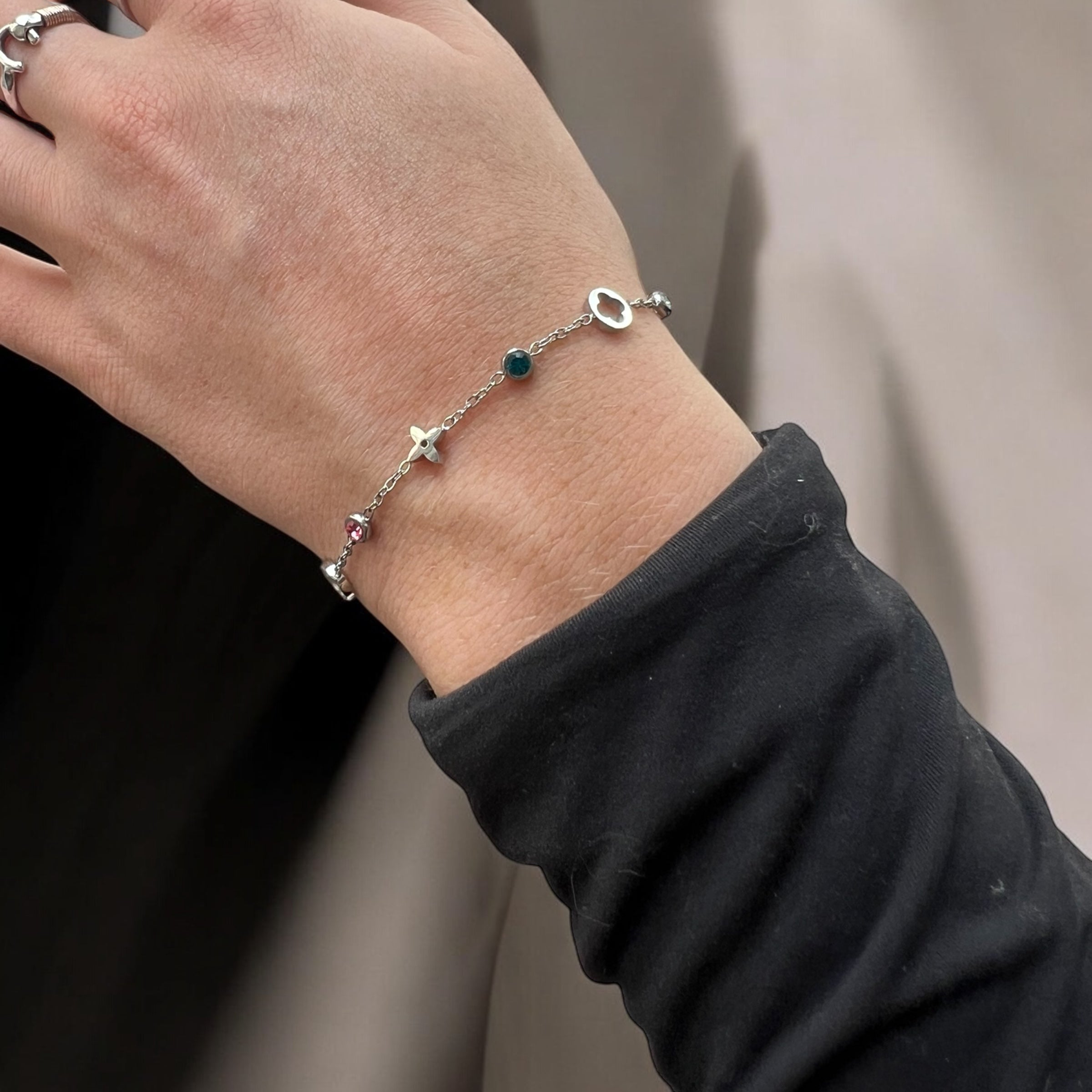 Love's Clover Silver or Gold Bracelet